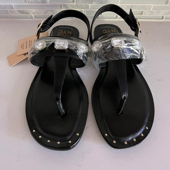 NWT Madden NYC Crystal Studded Thong Sandals - Picture 6 of 7